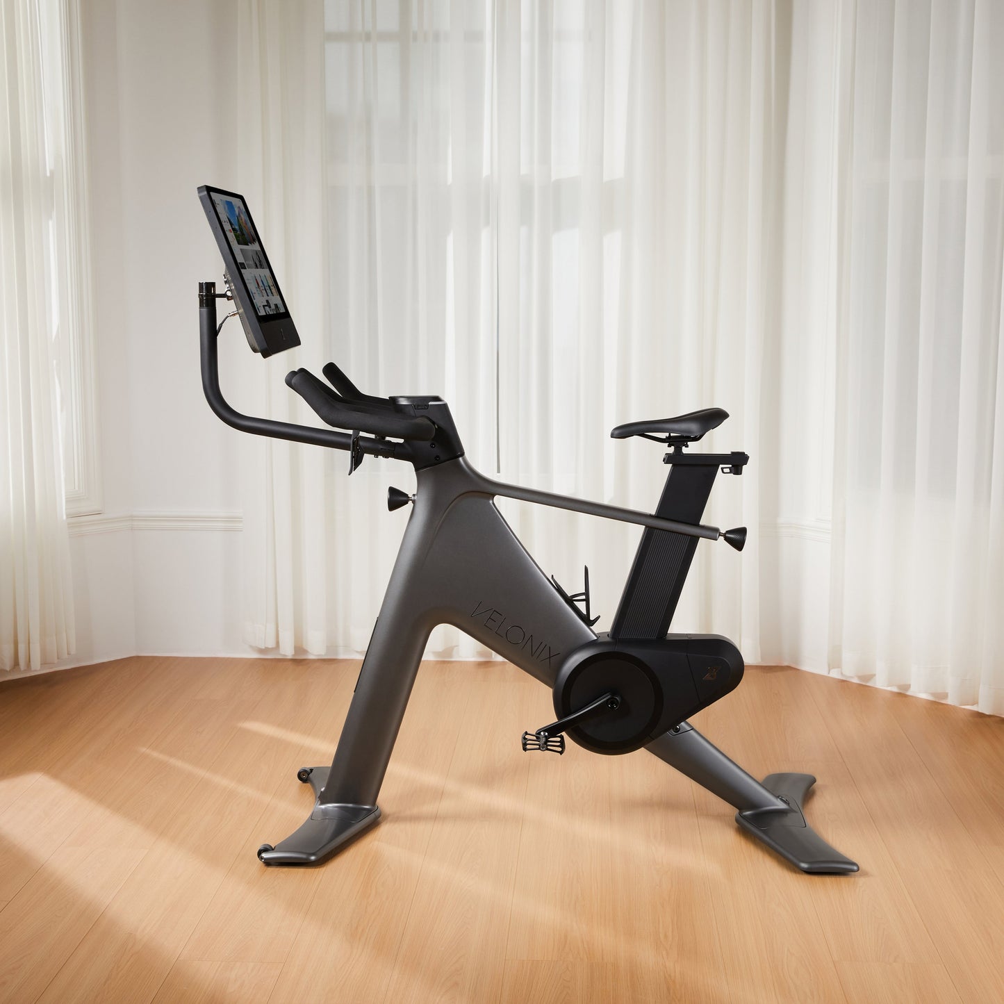 Velonix: The Ultimate Smart Cycling Experience